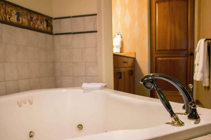 套房, Holiday Inn & Suites Phoenix Airport, An Ihg