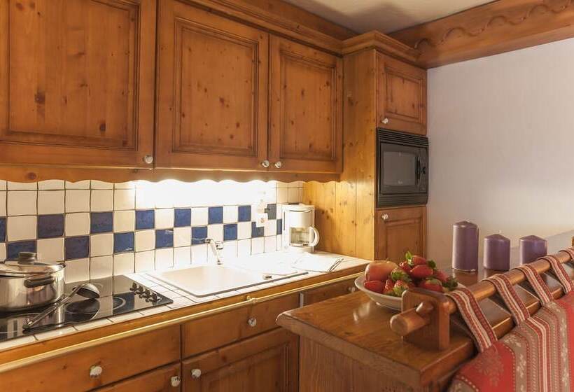 Апартаменты 2 Спальни, Residence Pierre & Vacances Premium La Ginabelle