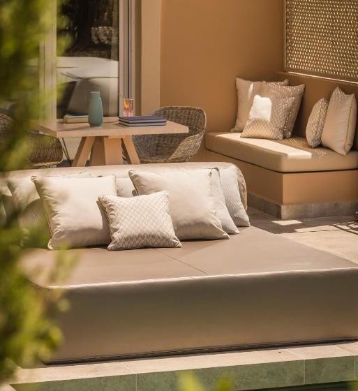 Номер Deluxe, Thalassa Boutique Hotel   Adults Only