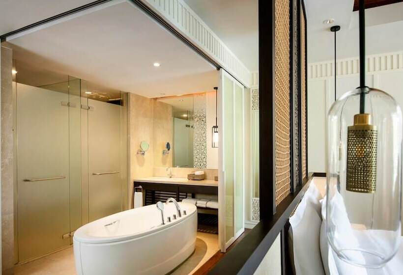Номер Клуб Кровать Кинг, Intercontinental Hua Hin Resort, An Ihg