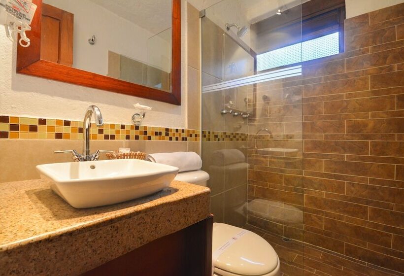 스탠다드 트리플 룸, La Campana Hotel Boutique