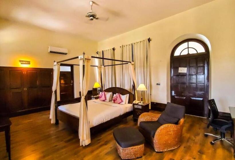 带大床的标准间, Royal Orchid Brindavan Garden Mysore