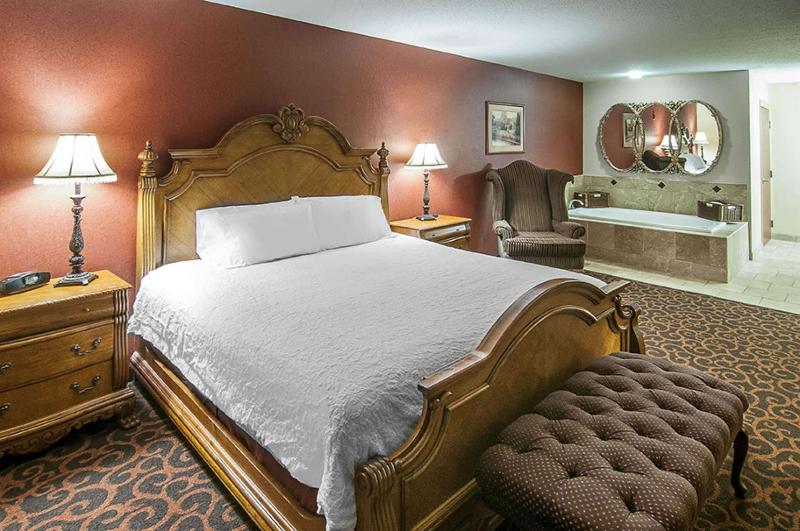 Люкс Кровать Кинг, Hampton Inn Deadwood At Tin Lizzie Gaming Resort