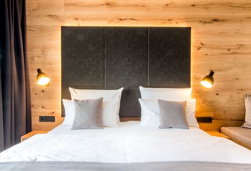 컴포트 룸, Wirthshof Hotel & Chalets