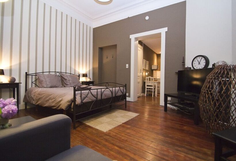 سوییت لوکس, Brussels@heart Guesthouse