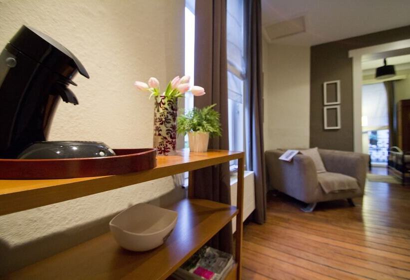 سوییت لوکس, Brussels@heart Guesthouse