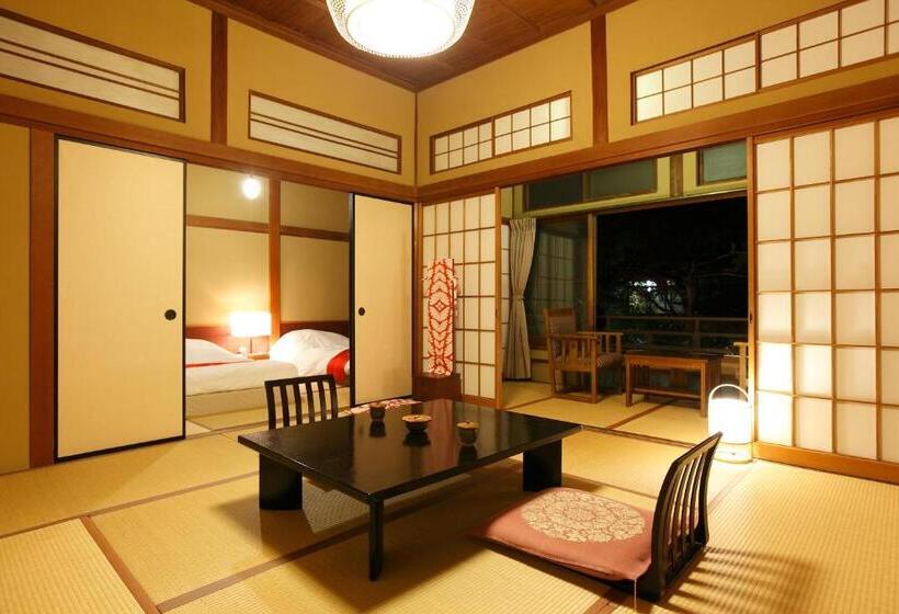 4 Bett Standardzimmer, Yukairo Kikuya