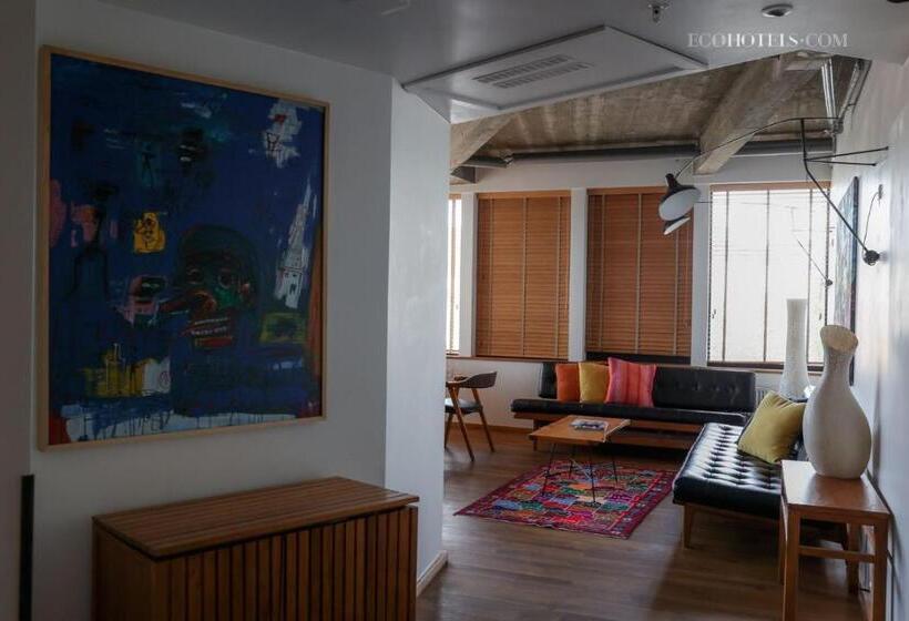 디럭스 스위트, Manon Les Suites Guldsmeden