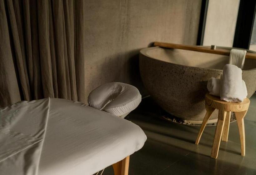 스위트, Susana Balbo Winemaker´s House