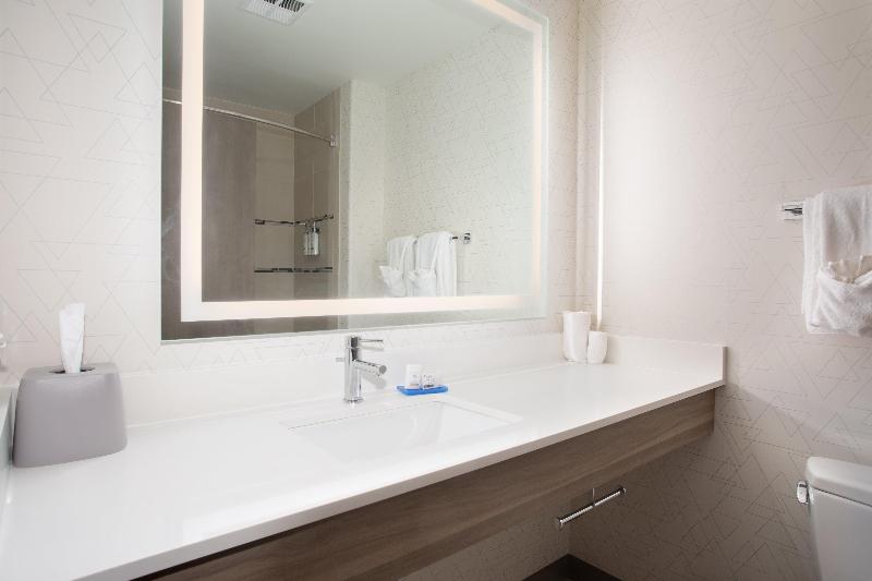 Номер Стандарт, Holiday Inn Express Hotel & Suites Grand Junction, An Ihg