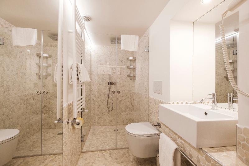 سوییت, Residence Sacchi Apart