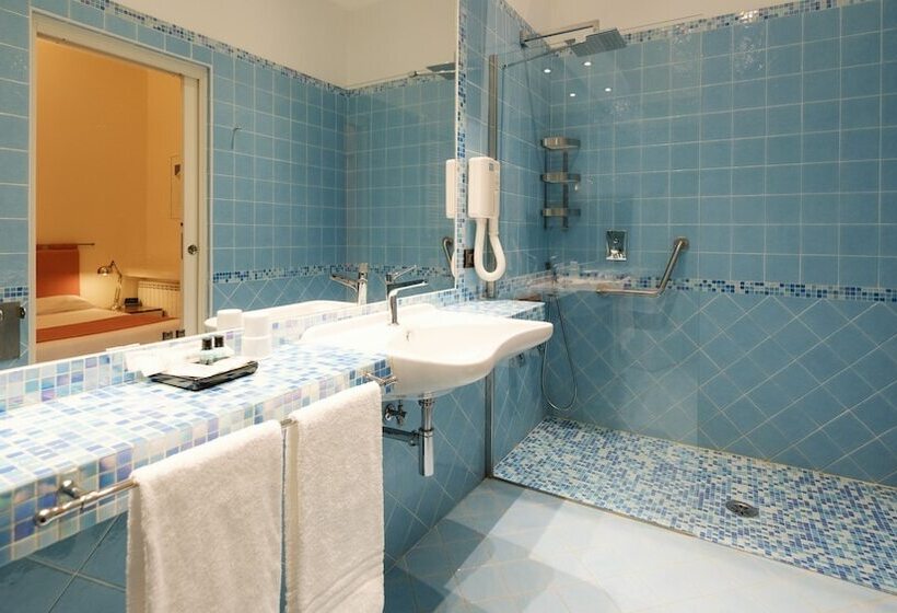 استودیو ساده, Residence Sacchi Apart