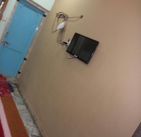 Номер Economy, Budget Hotel Ayodhya 87