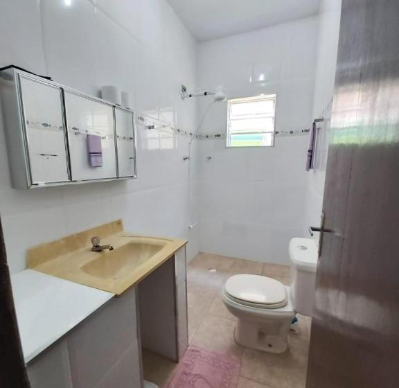 침실 2개 주택, Maranata Casa Com Piscina   2 Minutos De Carro Até O Mar