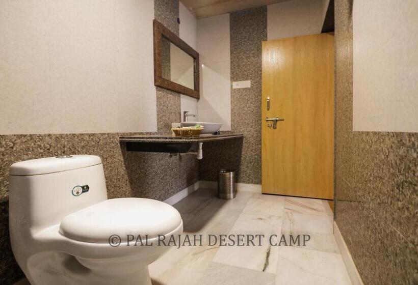 Deluxe Tent, Pal Rajah Desert Camp
