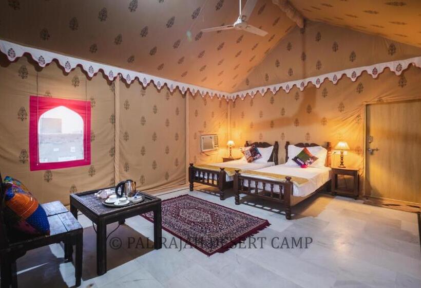 豪华房间, Pal Rajah Desert Camp