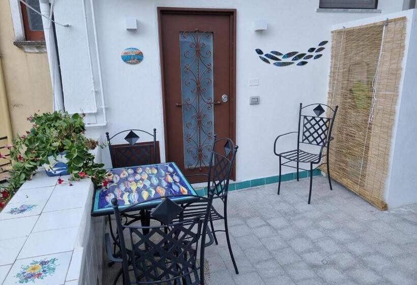 خانه 1 خوابه, Cala Di Luna House