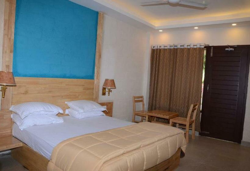 디럭스 룸 바다 전망, Coconhuts Beach Resort