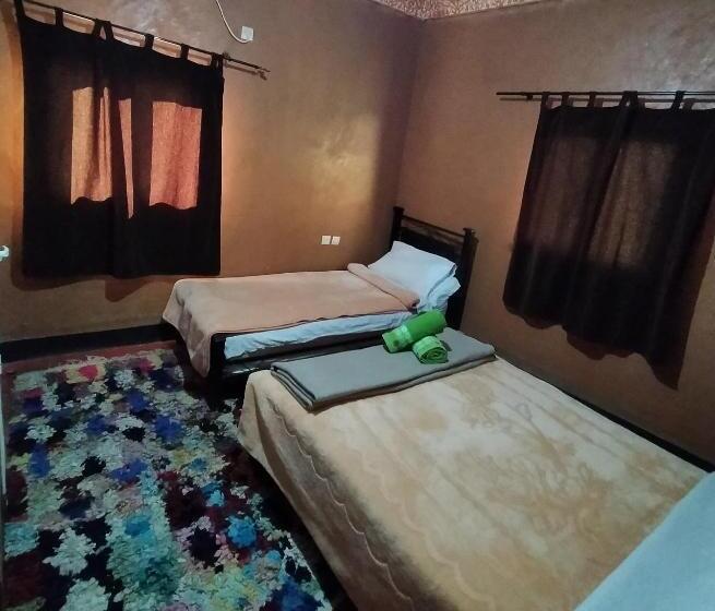 Трехместный Номер Стандарт Вид на Сад, Auberge Restaurant Tizgui
