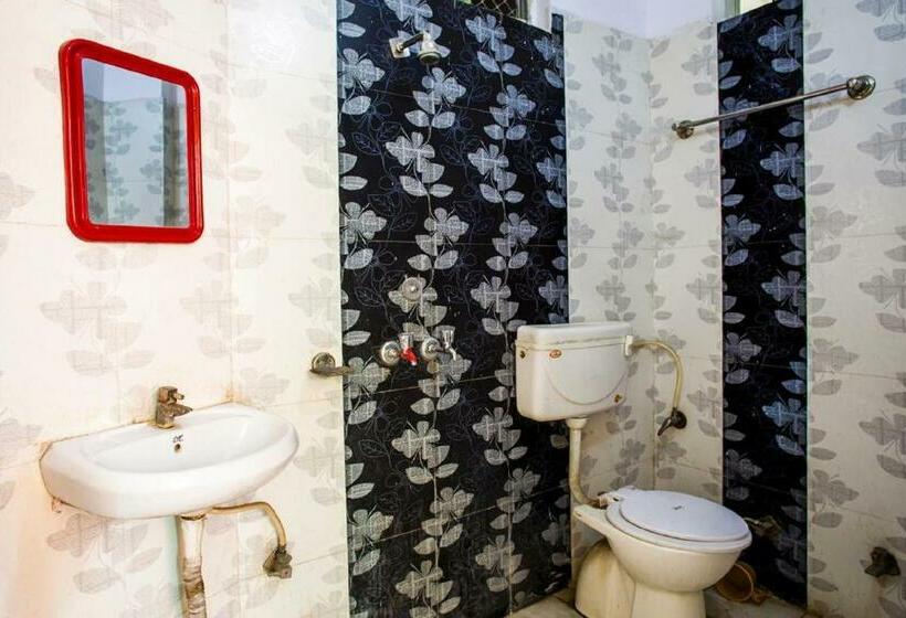 اتاق اکونومی, New City Inn