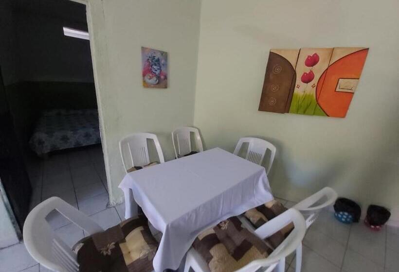 דירת חדר עם טרסה, Ayalamar Manzanillo