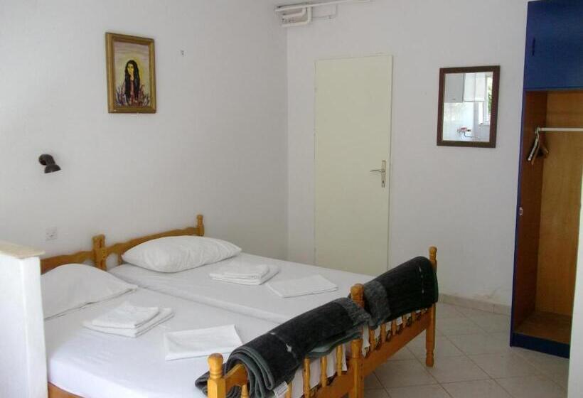 Апартаменты 2 спальни Вид на Сад, Soline Accommodation