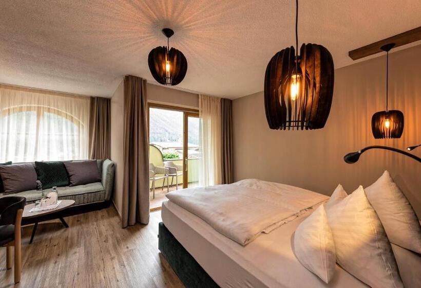 バルコニー付きデラックスルーム, Alpinresort Stubaierhof S