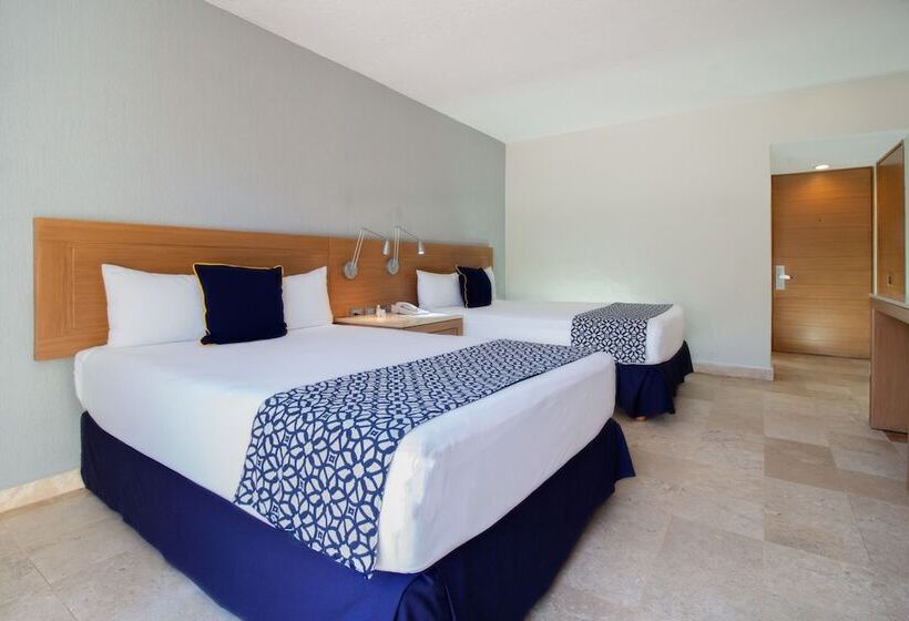 Номер Superior, Plaza Pelicanos Club Beach Resort All Inclusive