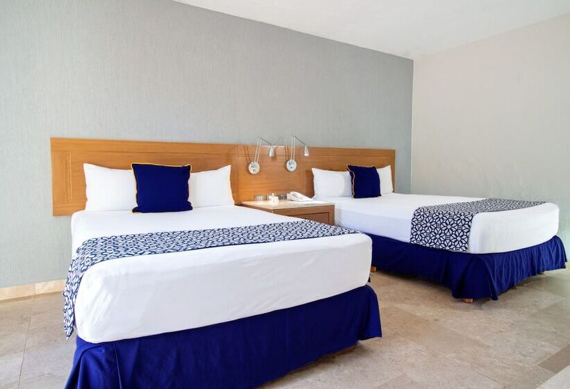 Номер Superior, Plaza Pelicanos Club Beach Resort All Inclusive
