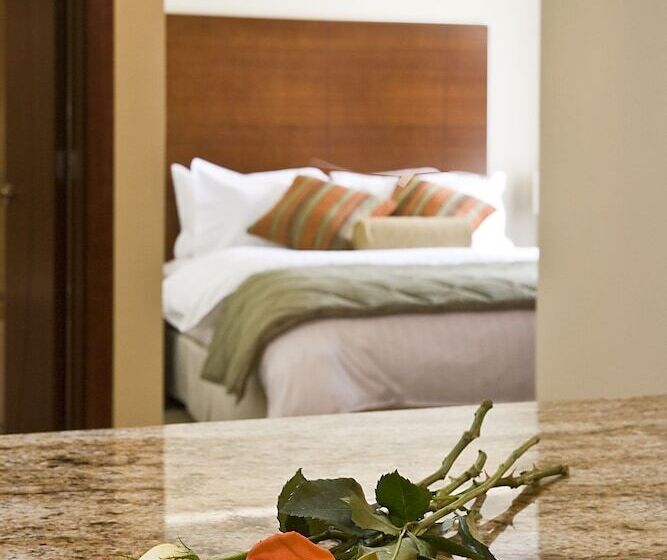 주니어 스위트, Stubel Suites & Cafe