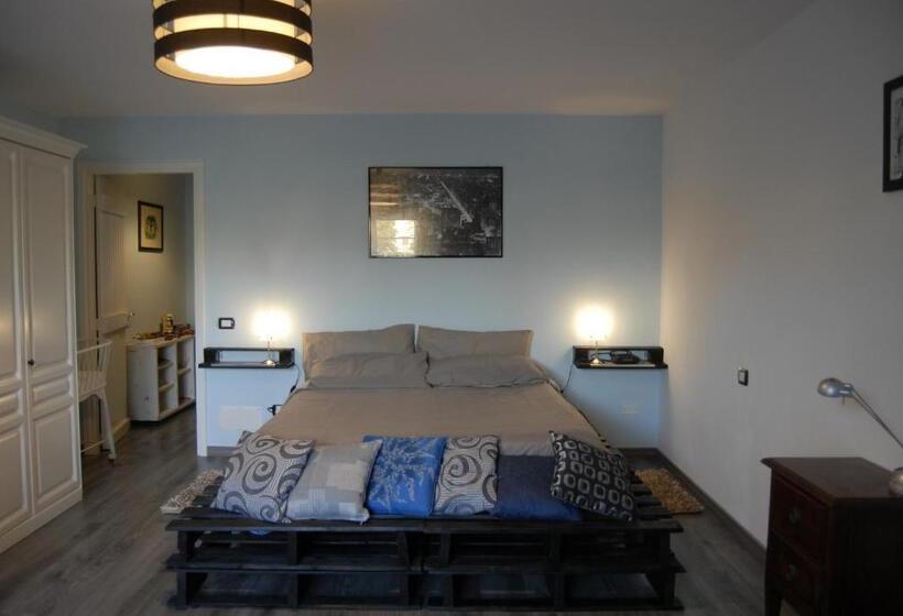 带花园景观的标准三人间, B&b Filomena