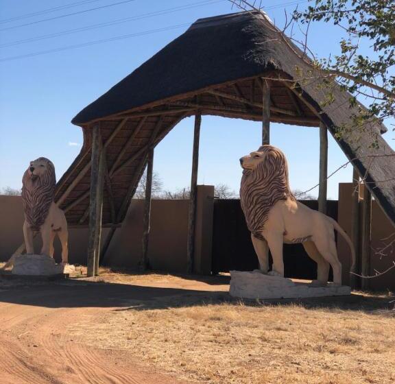 Шале Superior 1 Спальня, Simba Safaris African Pride Exotic Lodge
