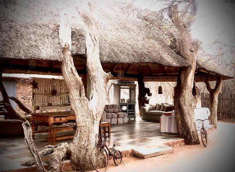 Номер Стандарт Вид на Сад, Simba Safaris African Pride Exotic Lodge