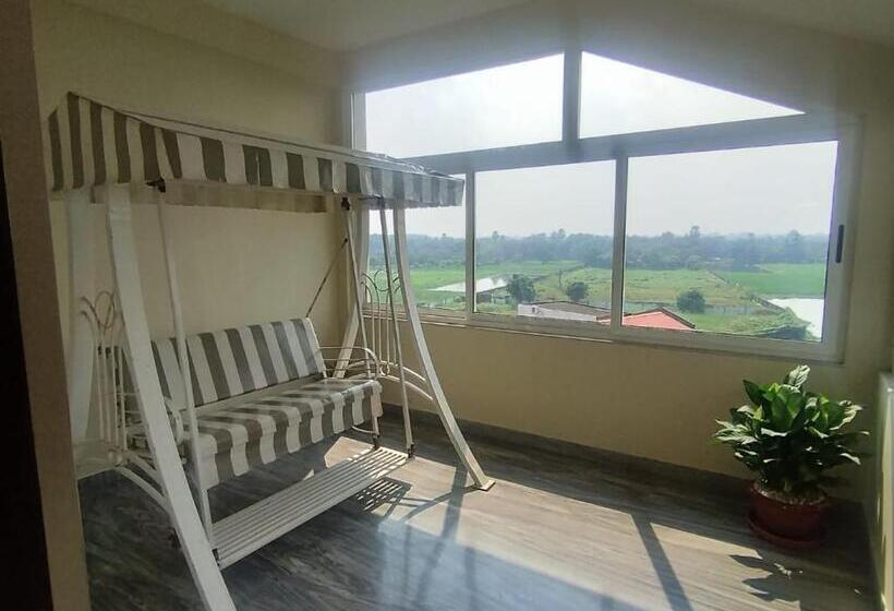 Люкс, Golden Park Hotel & Resort
