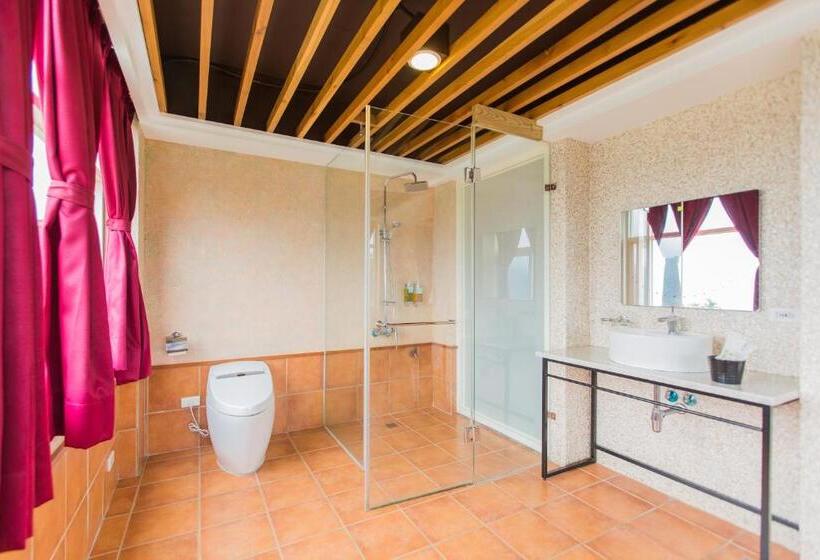 اتاق لوکس, Sun Hola Villa