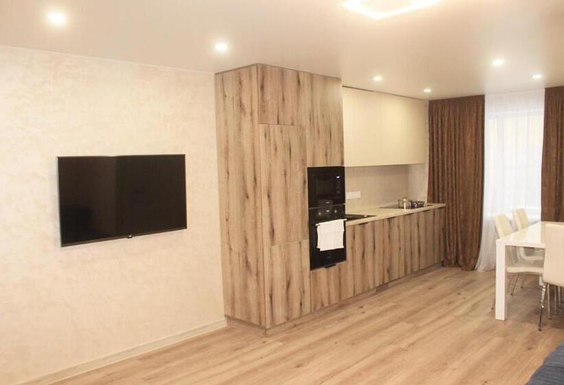 استودیوی استاندارد, Prestige Apartments Berezinka