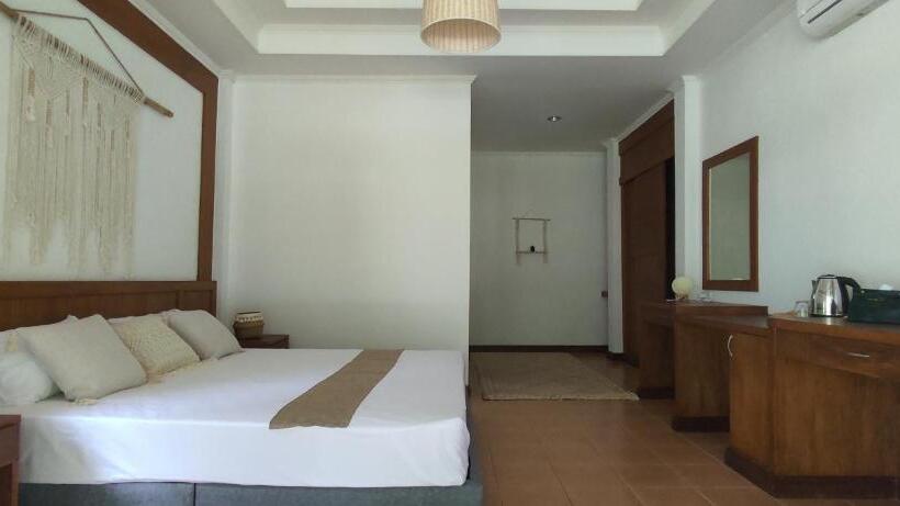 Номер Deluxe с Балконом, Red Pearl Beach Resort
