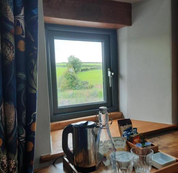 Номер Стандарт, Longstone Bed And Breakfast