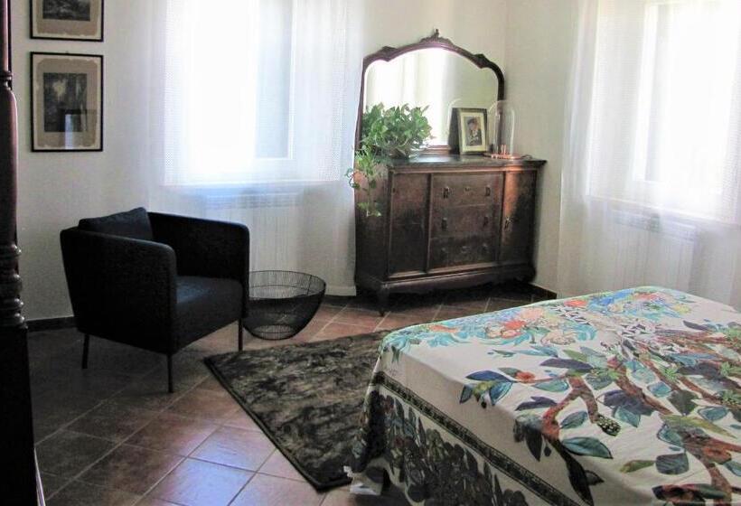 اتاق استاندارد با سرویس بهداشتی مشترک, Casa Con Vista Fantastica