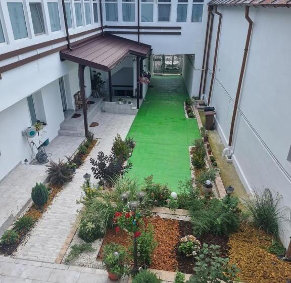 آپارتمان 2 خوابه, Casa Musceleana