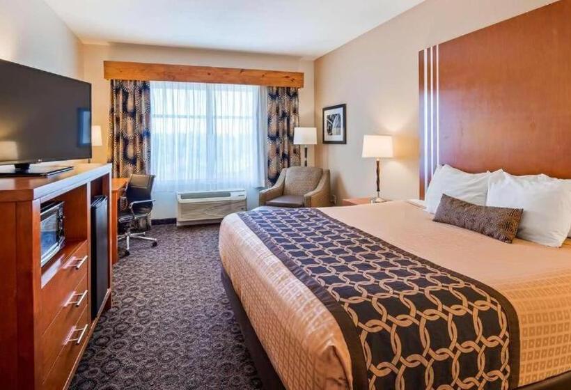 Люкс Deluxe Кровать Кинг, Best Western Plus Rose City Conference Center Inn