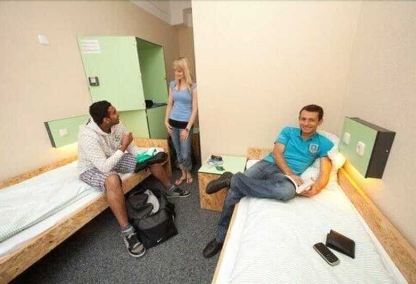 Номер Стандарт, Pathpoint Cologne Backpacker Hostel