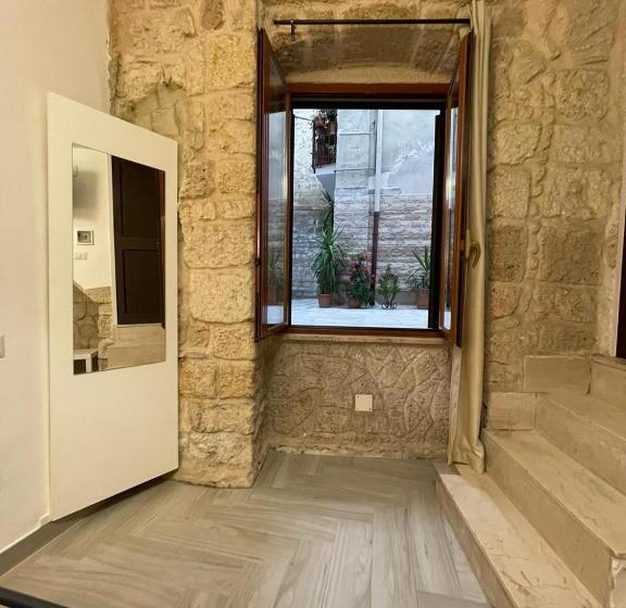 اتاق استاندارد با چشمانداز باغ, Corte San Gaetano