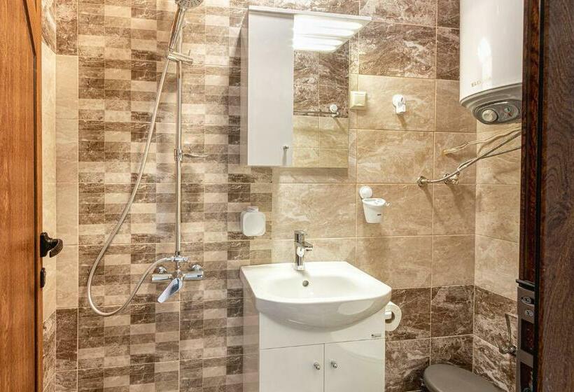 اتاق استاندارد یک نفره, Bolero Suites