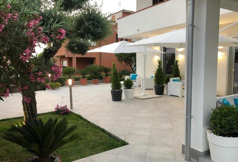 Номер Стандарт Вид на Сад, Invilla Bed&breakfast   Quality Rooms
