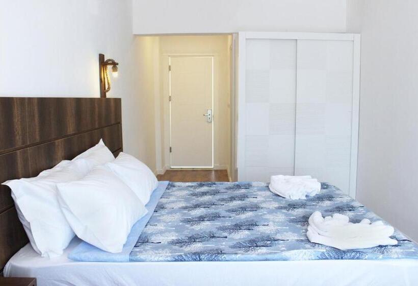 Номер Стандарт Трехместный, Smyrna Hotel Dalyan