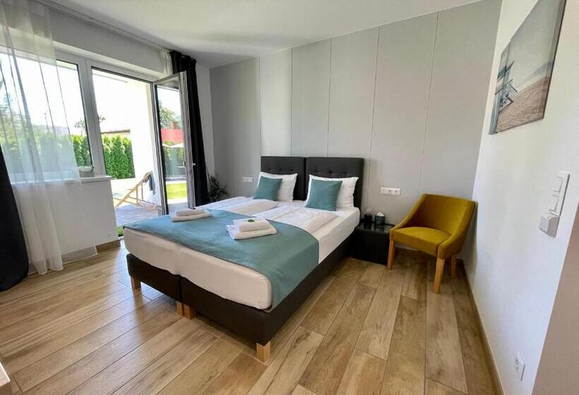 Номер Стандарт Вид на Бассейн, Villa7