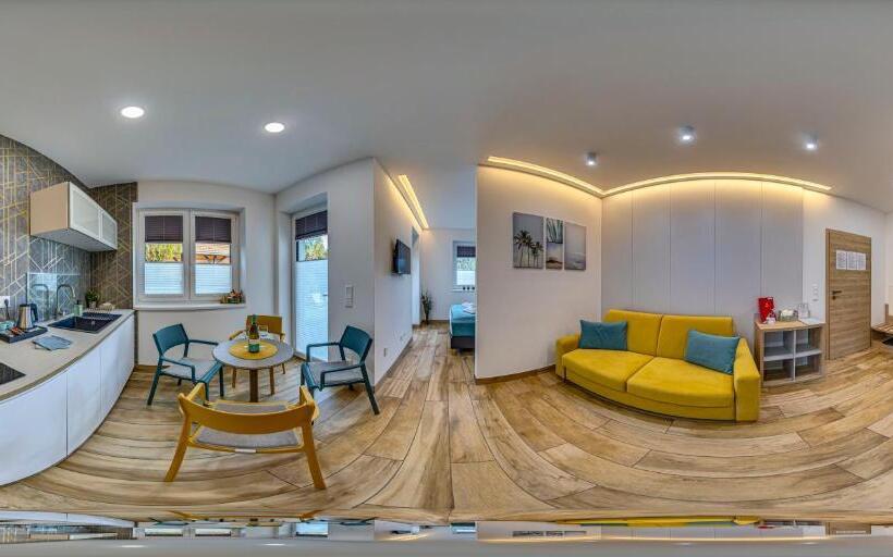 Апартаменты 1 Спальня Вид на Бассейн, Villa7