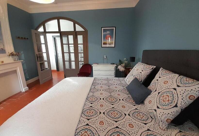 Номер Стандарт Вид на Бассейн, Villa Saint Léon