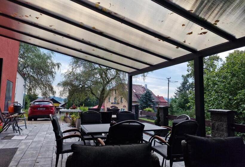 Номер Стандарт Трехместный, Penzion U Jezevce